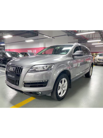 2012年火山灰奥迪Q7